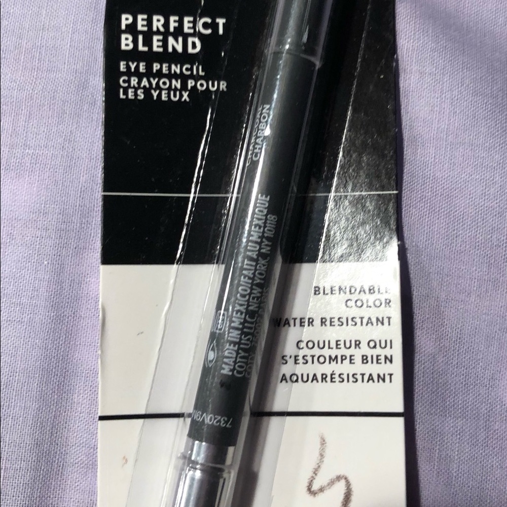 Cover girl eye pencil